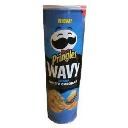 Pringles Wavy Sharp White Ched