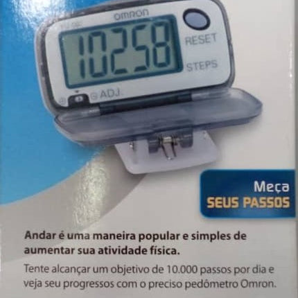 Omron. Podómetro Cuenta Los Pasos A Medida Que Camina Cuenta Con Un Interruptor De Sensibilidad Ajustable.